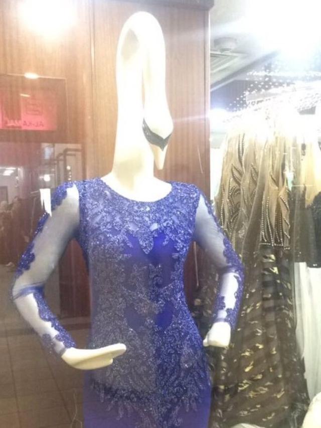 8 Potret Manekin Ini Bentuknya Nyeleneh Banget, Bikin Geleng Kepala