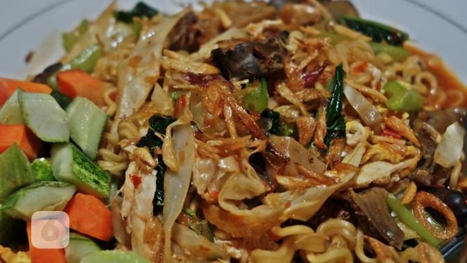 Kuliner Malam Jumat Mi Tek Tek Legendaris Bandung Yang Selalu