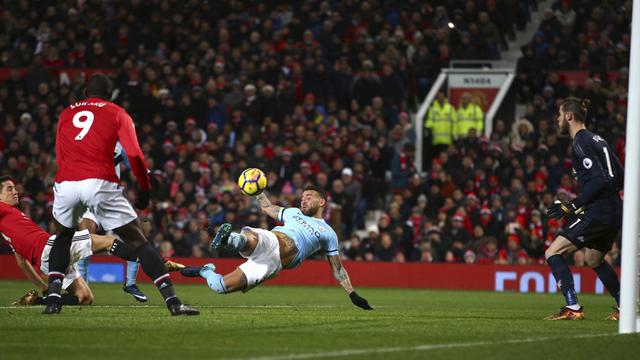 Manchester United, Manchester City, Premier League