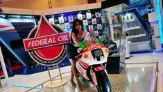  Indonesia Motorcycle Show (IMoS) resmi dibuka di Jakarta Convention Center, Rabu (29/10/2014). (Liputan6.com/Johan Tallo)