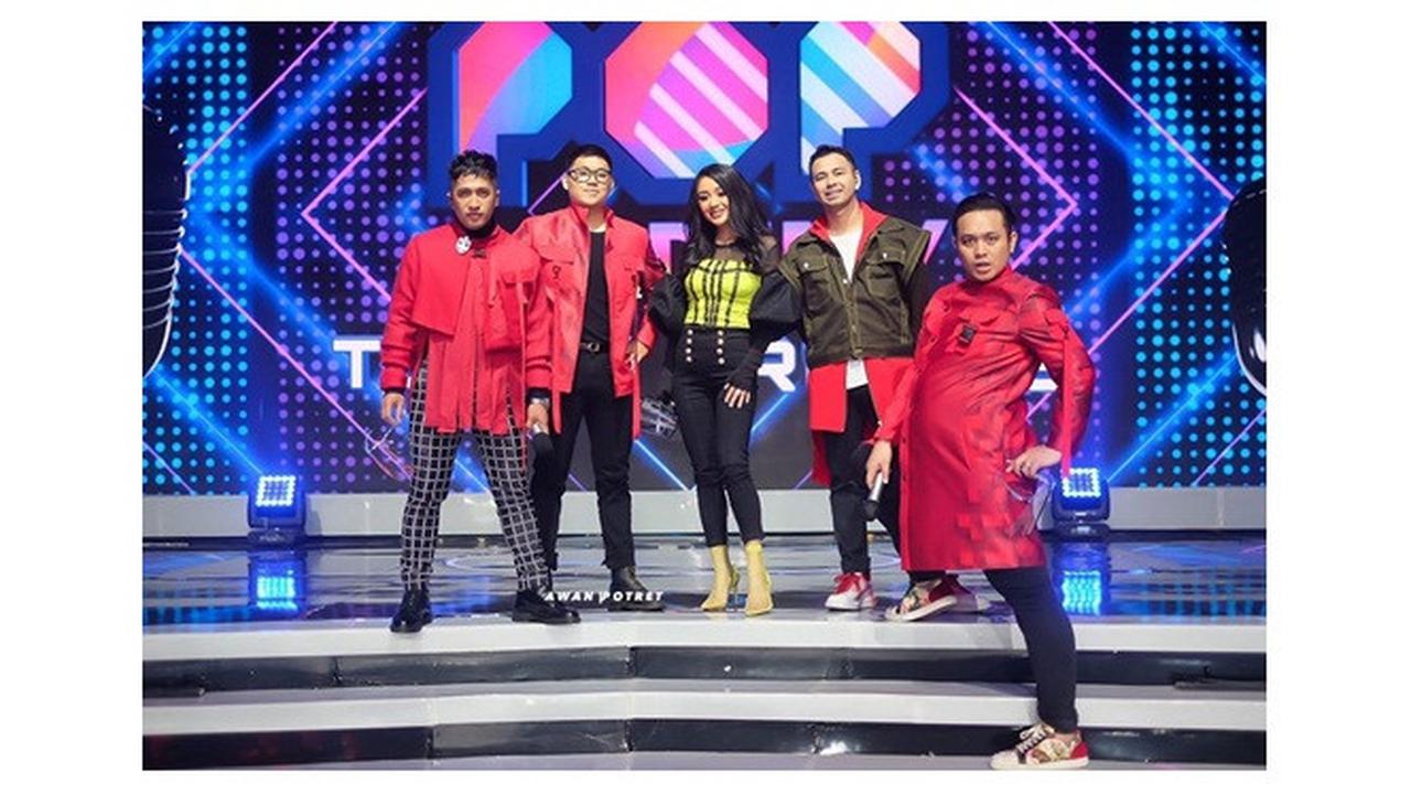 7 Potret Seru Kebersamaan Para Host Pop Academy, Penuh Canda Tawa