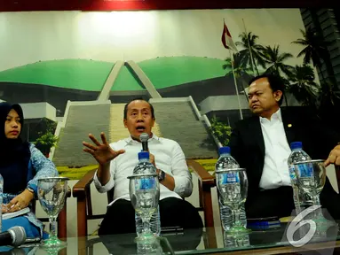 Diskusi "Nasib Perpu Pilkada Pasca Munas Golkar" di Gedung Parlemen, Senayan, Jakarta, Jumat (5/12/2014). (Liputan6.com/Andrian M Tunay)