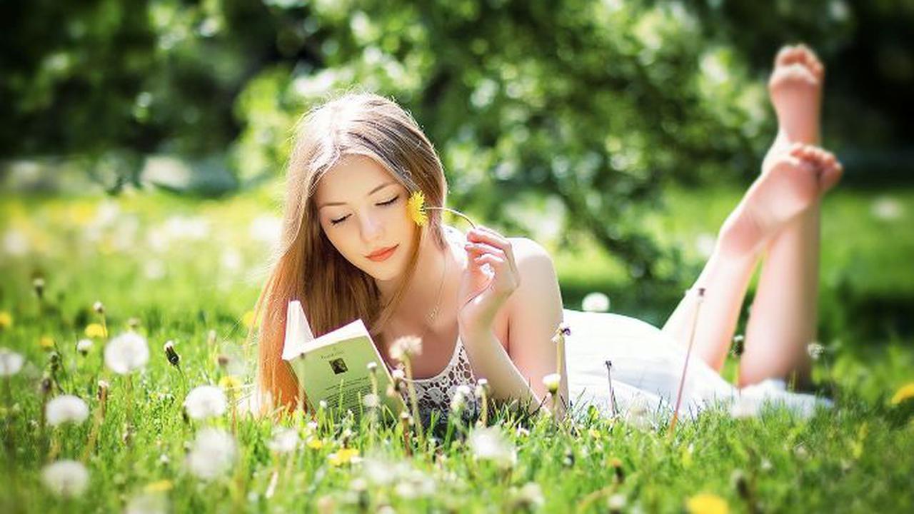 Tak Hanya Bikin Pintar, Membaca Mampu Tingkatkan Gairah Seksual