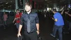 Werder Bremen's Diego arrives at Turkey's Ataturk Airport in Istanbul, on May 19, 2009. Werder Bremen will face Shakhtar Donetsk of Ukraine on May 20 in Istanbul in the UEFA Cup final match. AFP PHOTO/BULENT KILIC