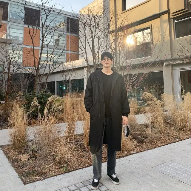 Ahn Bo Hyun (Instagram/ bohyunahn)