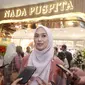 Desainer muda Surabaya Indah Nada Puspita. (Dian Kurniawan/Liputan6.com)