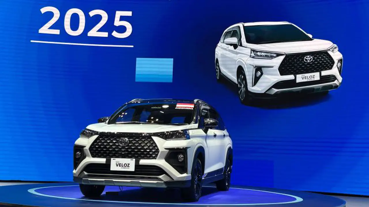 Tidak Hanya untuk Indonesia, Toyota Veloz Hybrid juga Bakal Diekspor ke ASEAN (Arief A/Liputan6.com)