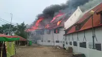 Anies Tinjau Museum Bahari yang Terbakar