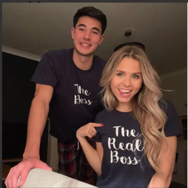 Elkan Baggott Bagikan Foto Bareng Pacar, Fans Wanita Langsung Sedih