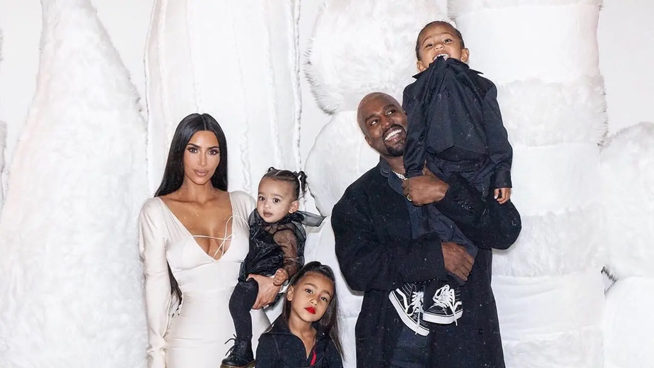 Kim Kardashian - Kanye West