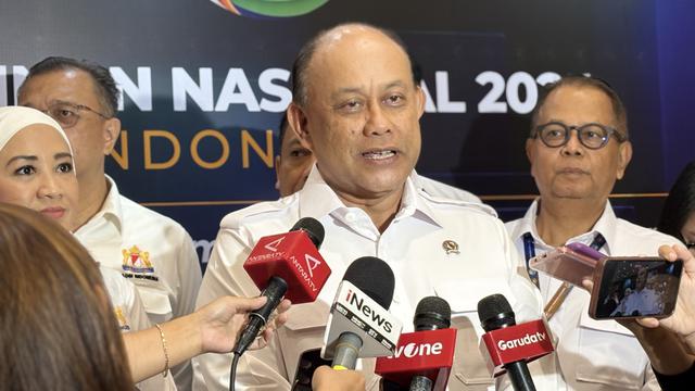 Kepala Badan Gizi Nasional (BGN) Dadan Hindayana saat acara Rapat Pimpinan Nasional KADIN, di Park Hyatt, Jakarta, Senin (1/12/2025). (Foto: Liputan6.com/Tira Santia)