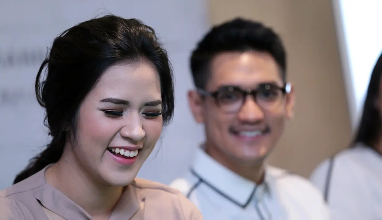 Kiki menambahkan, 330 ribu penguna Smule submit berkaraoke lagu duet Afgan dan Raisa lewat ponsel pintarnya. (Adrian Putra/Bintang.com)
