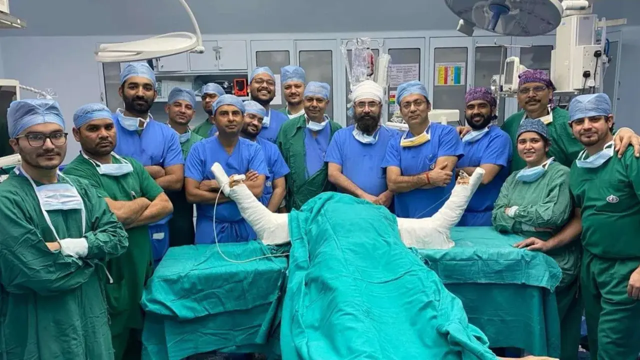 Transplantasi Dua Tangan