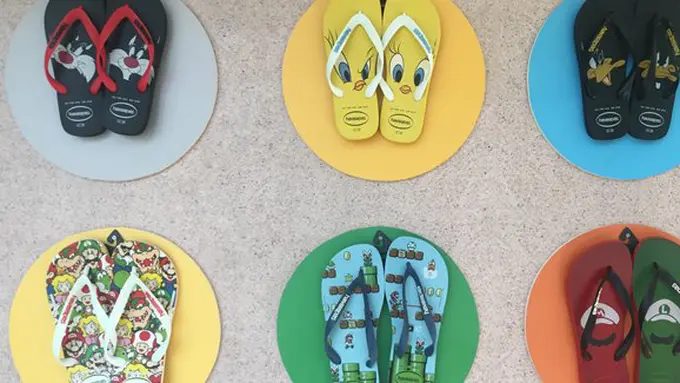 Sandal jadi alas kaki nyaman untuk semua orang/copyright: Vemale.com