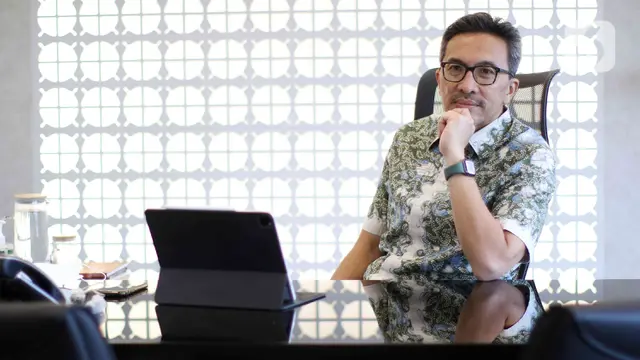 Direktur Utama Bank Fama,  Tigor M. Siahaan