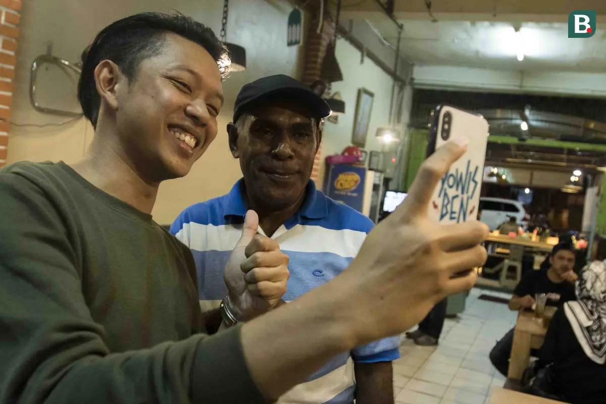 Pose Bayu Eko Moektito dengan Abdul Rojak