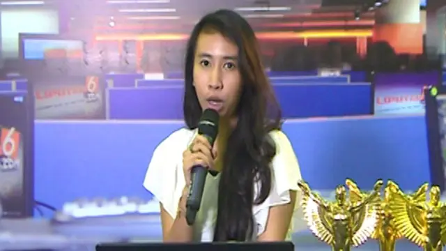 Dita Pengunjung dan Peserta Presenter di Indonesia Broadcaster Expo 2013
