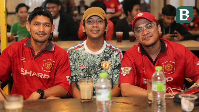 Foto: Ibnu Jamil hingga Rian d'Masiv Ikut Rasakan Pahitnya Kekalahan MU dari Man City saat Roaring Night Bareng IndoManutd Jakarta