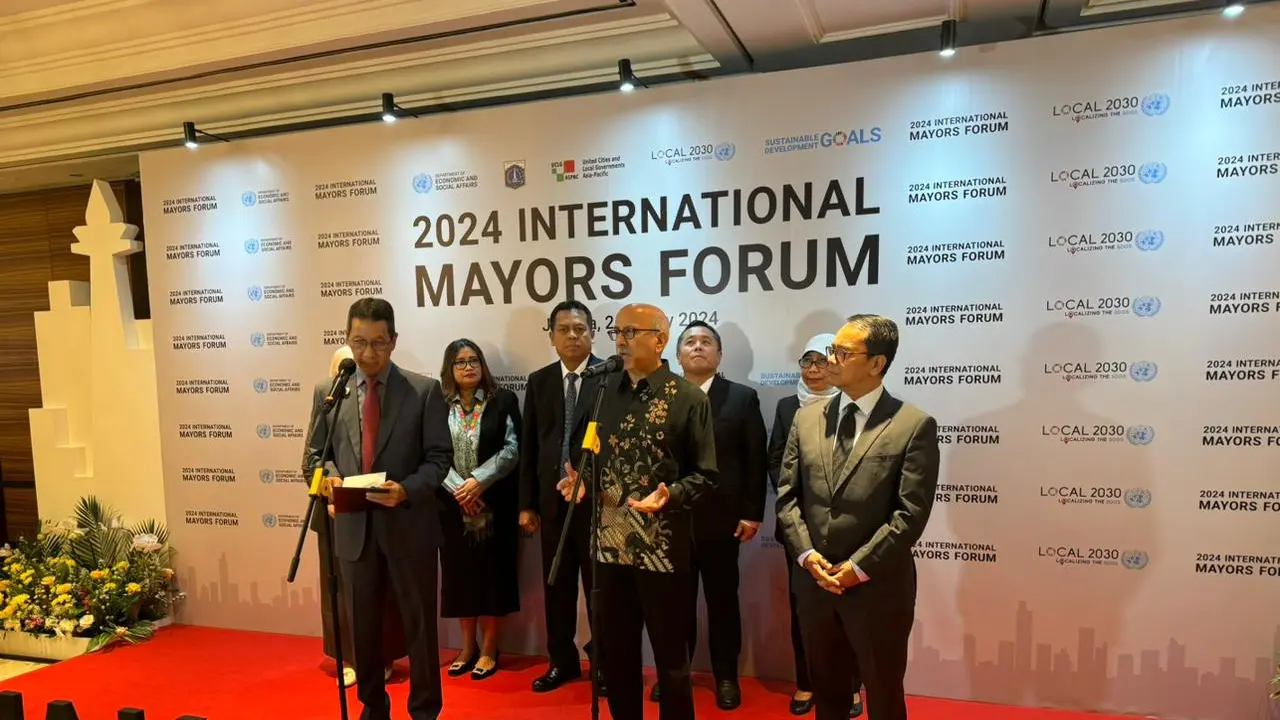 Konferensi pers Forum Walikota Internasional 2024.  (Dok. Pusat Informasi PBB Indonesia/Siska Widyawati)