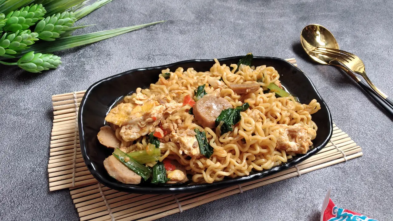 mie nyemek