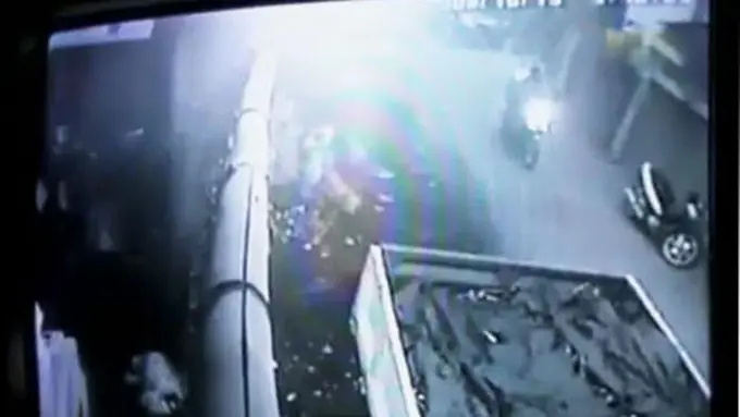 Ini CCTV yang Merekam Diduga Pelaku Pembunuhan Anak Dalam Kardus