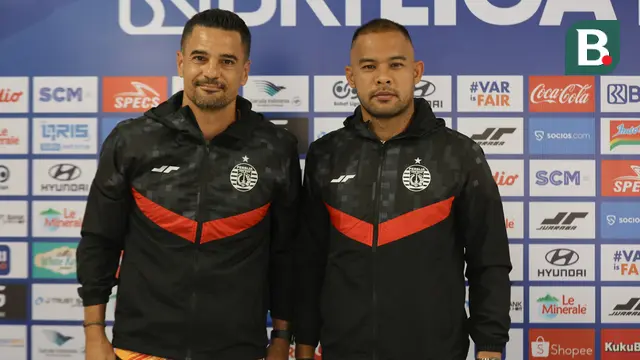 Pelatih Persija Jakarta, Carlos Pena, bersama Andritany Ardhiyasa.