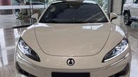 Sedan listrik Denza Z9. (Liputan6.com/Raden Trimutia Hatta)