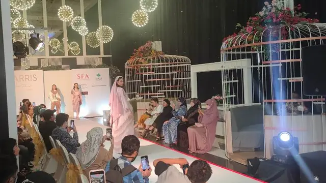 Musical Fashion Show di Harris Vertu Jadi Upaya Bangkitkan Lagi Bidang Fesyen, Musik dan Perhotelan