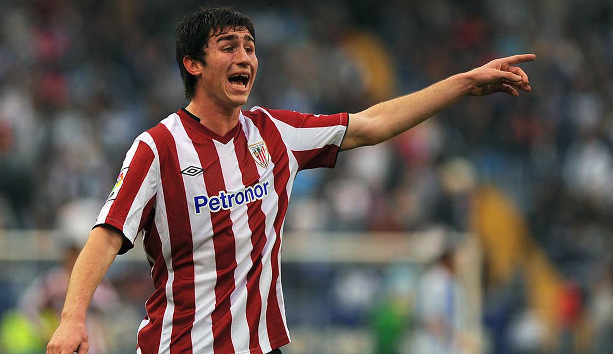 8. Posisi Martin Demichelis kemungkinan akan diisi bek incaran Pep sejak dahulu yaitu, Aymeric Laporte. Pemain bertahan asal Prancis itu kini bermain untuk Athletic Bilbao. (AFP/Jorge Guerrero)