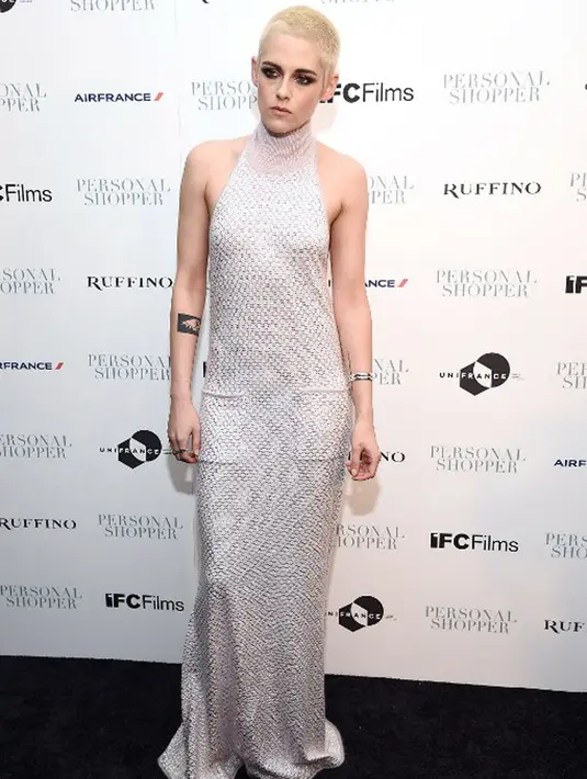 Disibukan dengan karier masing-masing membuat Kristen dan Stella tidak bisa bertemu dalam waktu yang sering. Meskipun begitu, keduanya selalu berusaha menyempatkan waktu untuk bertemu. (AFP/Bintang.com)