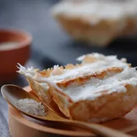 Kue bandros./Copyright&nbsp;shutterstock.com/g/wisely