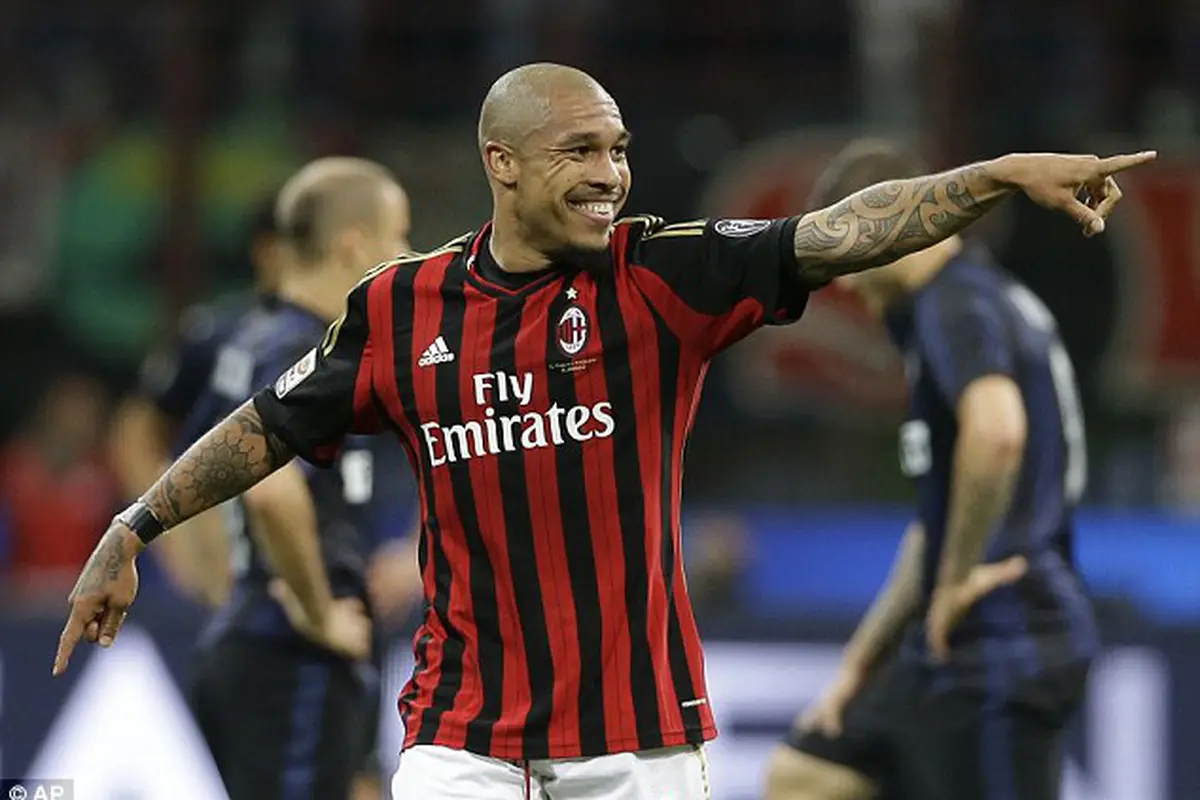 Milan Tak Ingin Lepas De Jong (BERES)