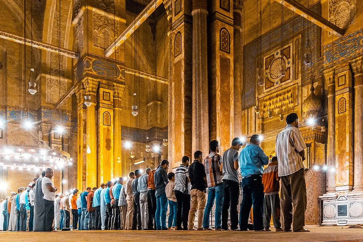 Ilustrasi Cara Salat Gaib - Image by adelbayoumi from Pixabay