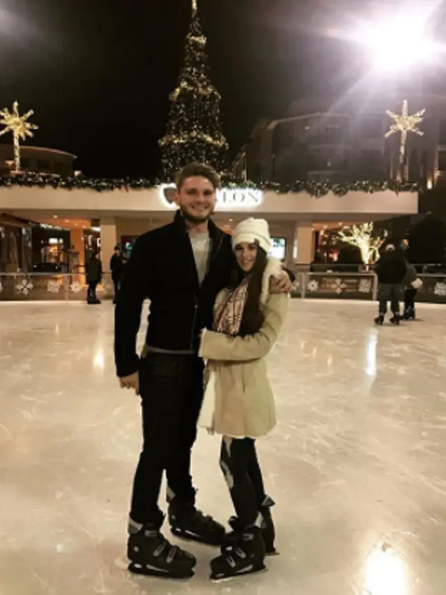 [Bintang] Caitlin Beadles