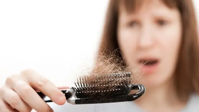 Mengatasi Rambut Rontok