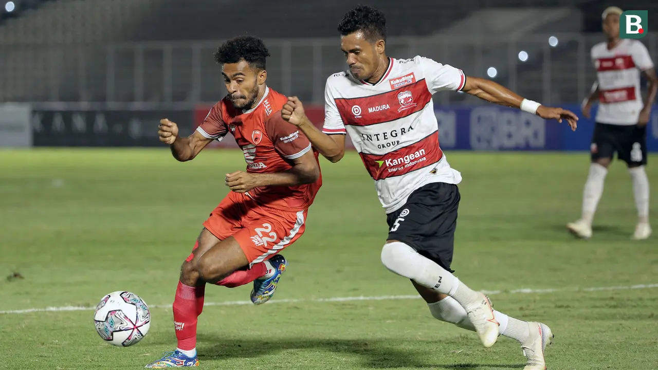 Foto: Belum Cicipi Kemenangan di BRI Liga 1 2021 / 2022, Madura United dan PSM Makassar Bermain Imbang