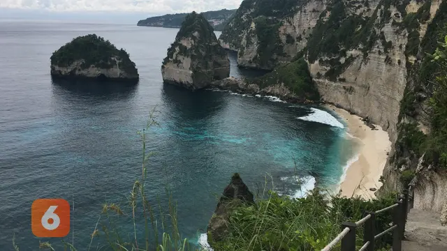 Pantai Atuh, Nusa Penida, Bali