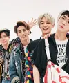 Kepergian Jonghyun yang tragis memang menorehkan luka di hati para personel SHINee. Walaupun demikian, para personel SHINee lainnya tak lantas menyerah begitu saja. (Foto: Soompi.com)