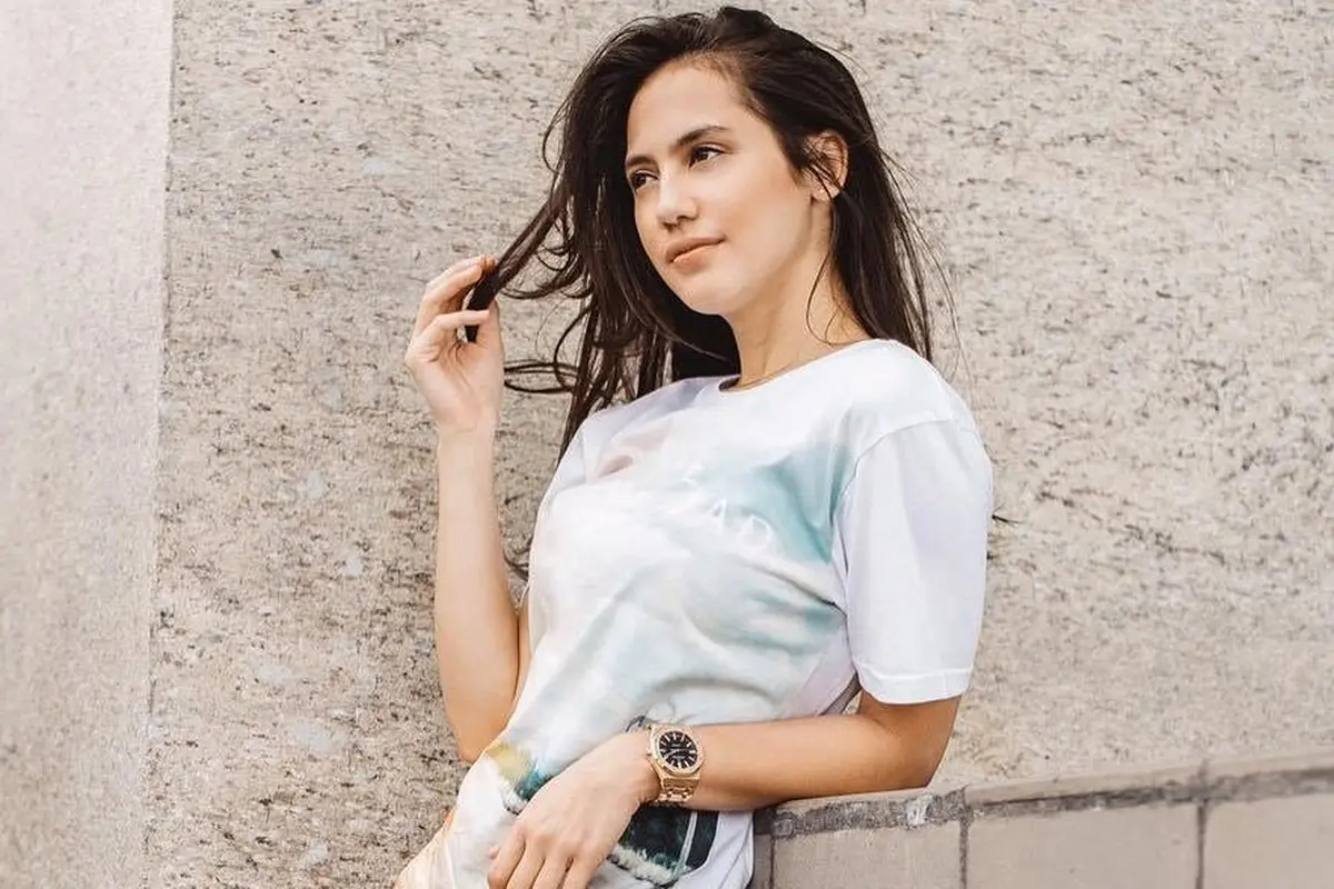 Pevita Pearce