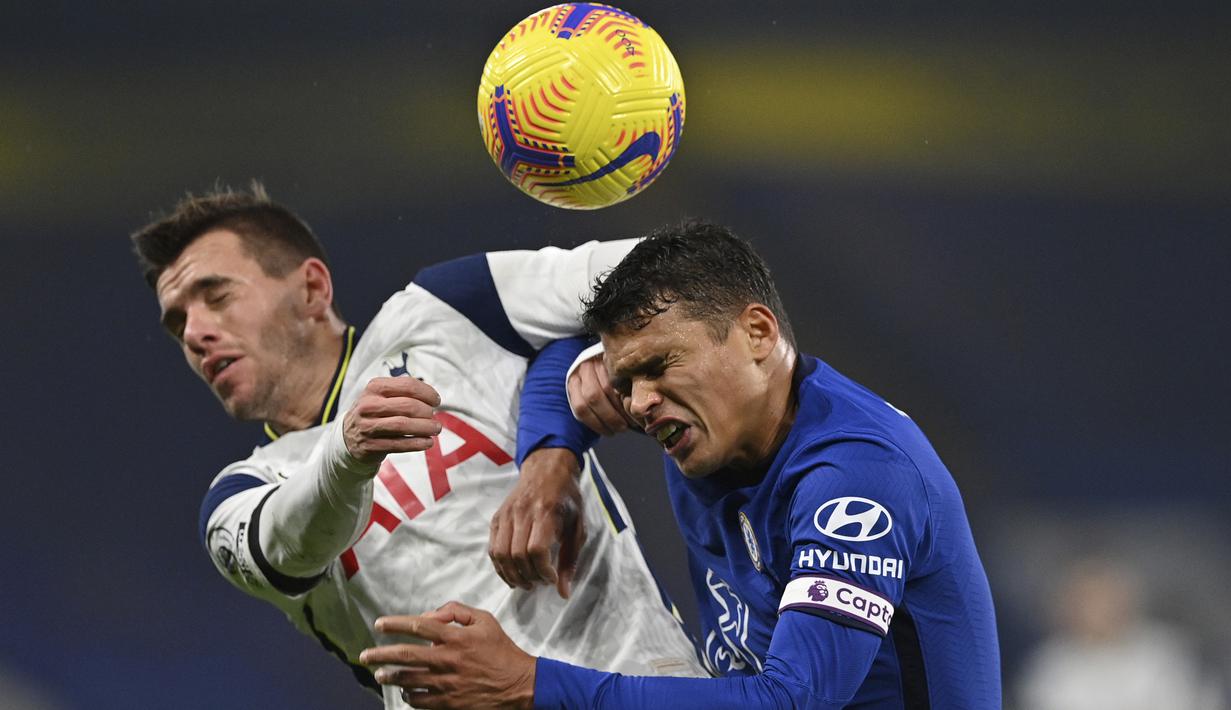 Giovani Lo Celso. Gelandang tengah berusia 25 tahun ini berseragam PSG selama 2 musim, mulai 2016/2017 hingga 2017/2018 dan tampil dalam 54 laga dengan mencetak 6 gol. Sempat semusim di Real Betis, ia hijrah ke Tottenham Hotspur pada 2019/2020 hingga kini. (Foto: AP/Pool/Justin Tallis)