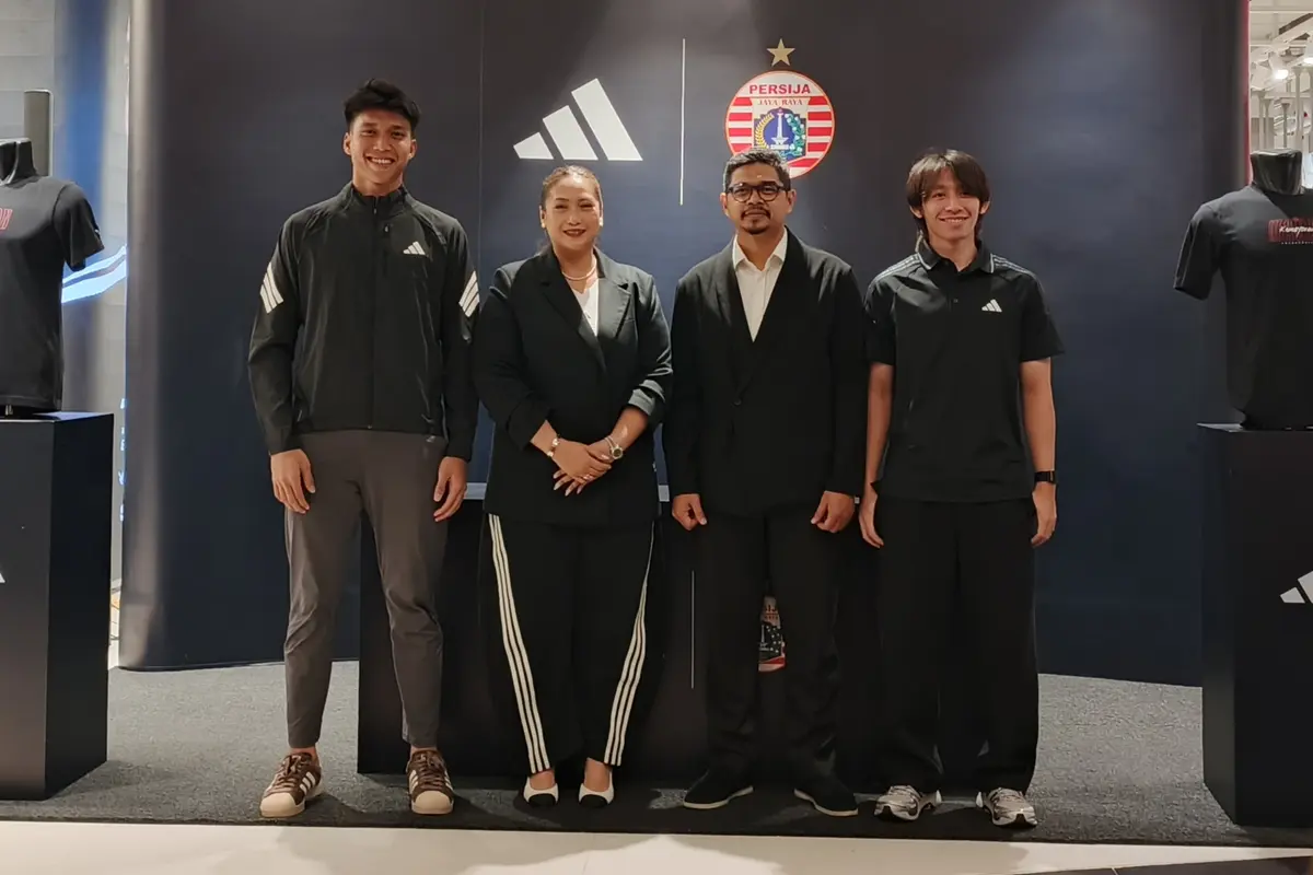 Persija dan Adidas