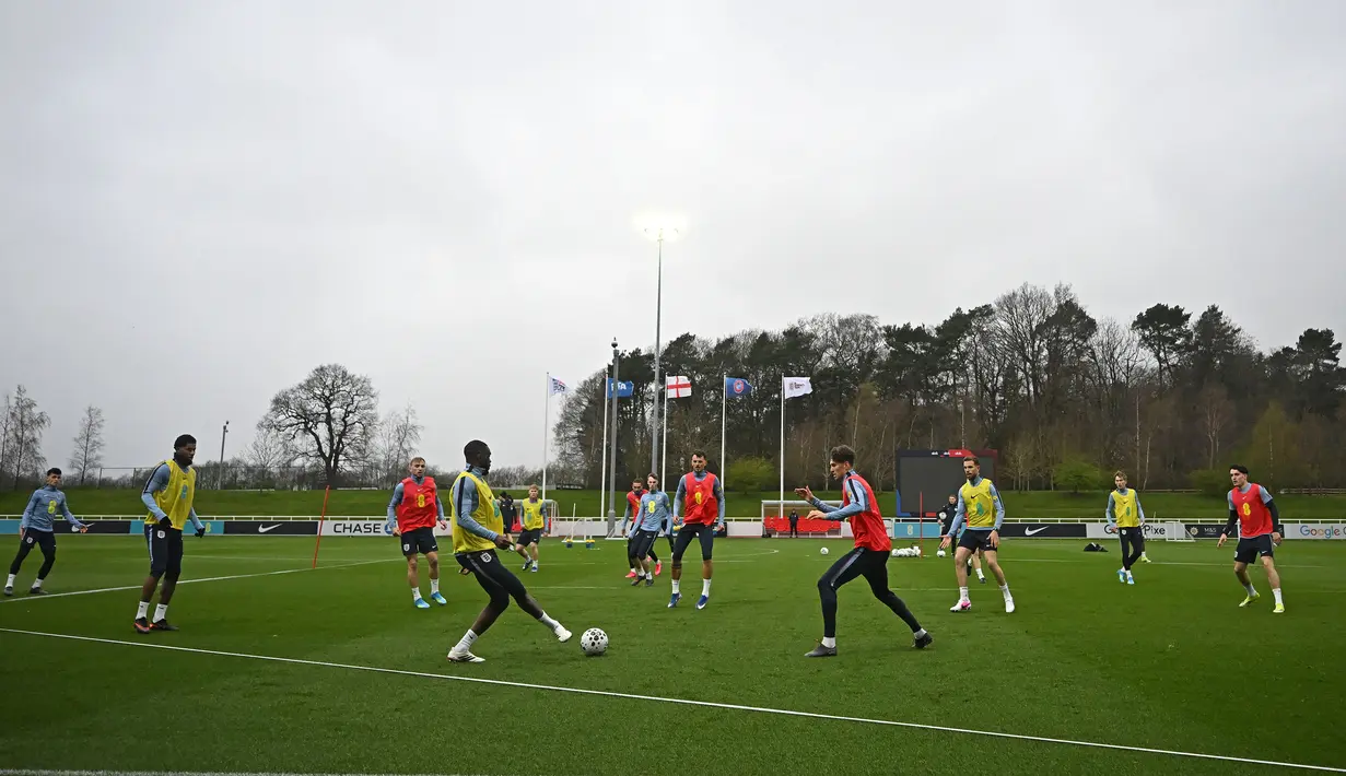 Tuchel memanggil sebanyak 35 pemain untuk laga melawan Uruguay dan Jepang pada 27 dan 30 Maret mendatang. (AFP/Paul Ellis)
