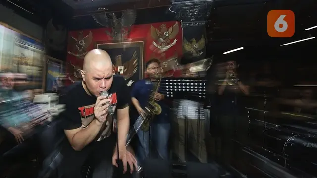 [Fimela] Ahmad Dhani dan TRIAD