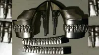 Sepatu 'Pistol' Sitaan Bandara AS Ini Bikin Geger