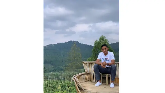 5 Gaya Rizky Ridho di Luar Lapangan, Bek Muda Persebaya Surabaya