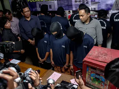 Suasana gelar perkara hasil tangkapan kasus pencurian dan kekerasan di Polres Jakarta Timur, (8/10/14).(Liputan6.com/Faizal Fanani) 