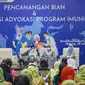 Pemerintah Kota Malang menargetkan 95 persen anak mendapat imunisasi dasar lengkap selama pelaksanaan program Bulan Imunisasi Anak Nasional&nbsp;