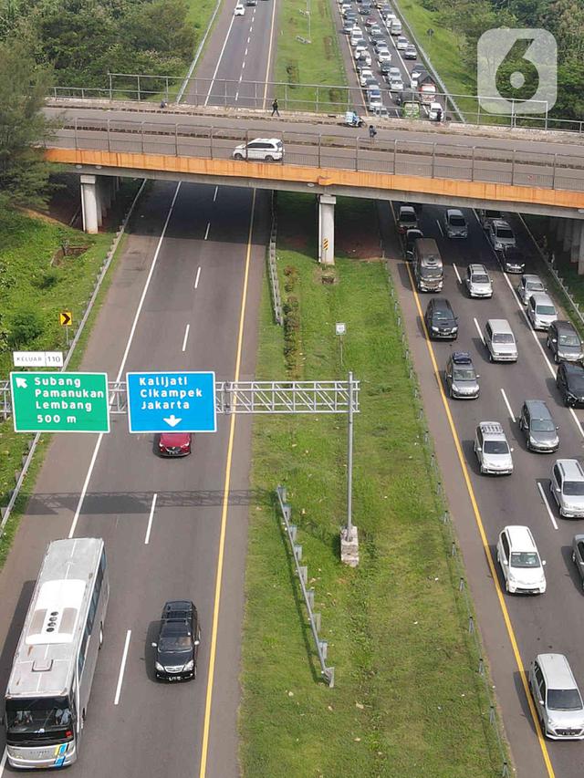 penerapan one way di KM 110 ruas tol Cikopo-Palimanan