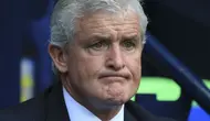 Manajemen Stoke City secara resmi memecat manajer Mark Hughes setelah timnya takluk 1-2 dari Coventry City di putaran ketiga Piala FA. (AFP/Lindsey Parnaby)