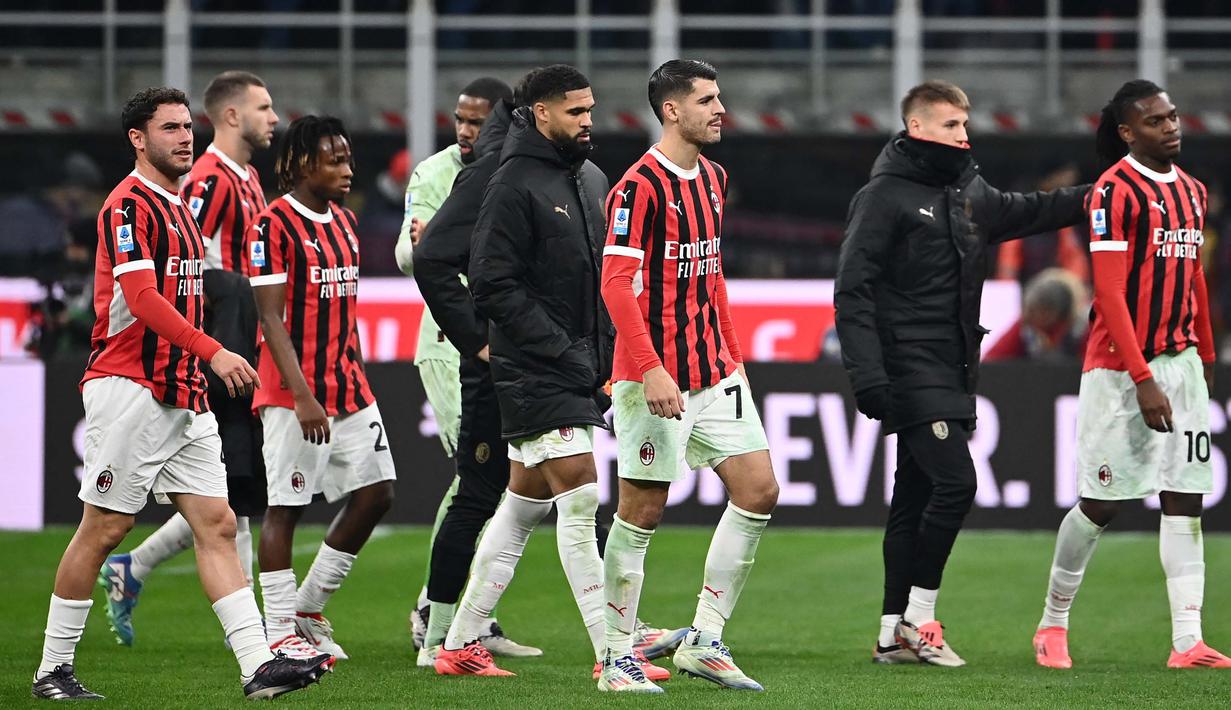 Laga antara AC Milan vs Juventus berakhir imbang tanpa gol. (Isabella BONOTTO/AFP)
